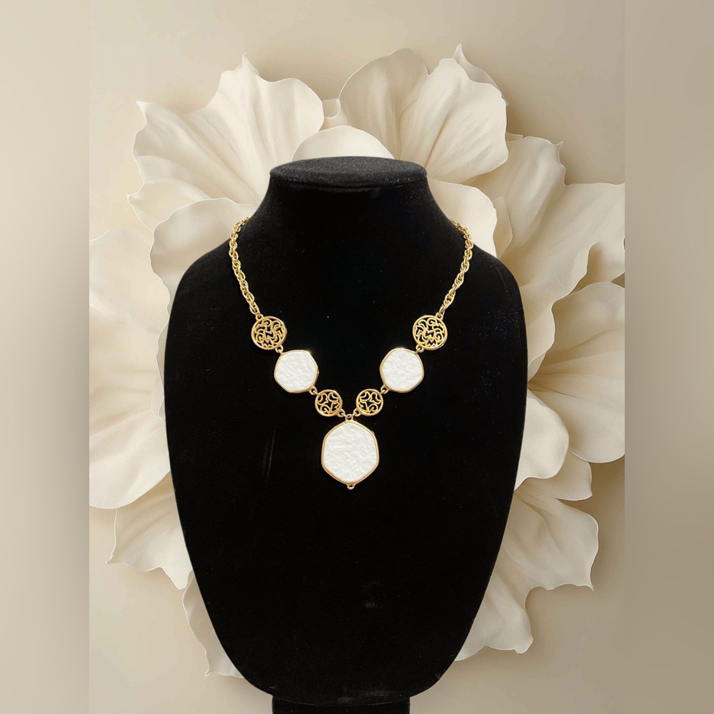 Gold tone filigree necklace pendant jewelry